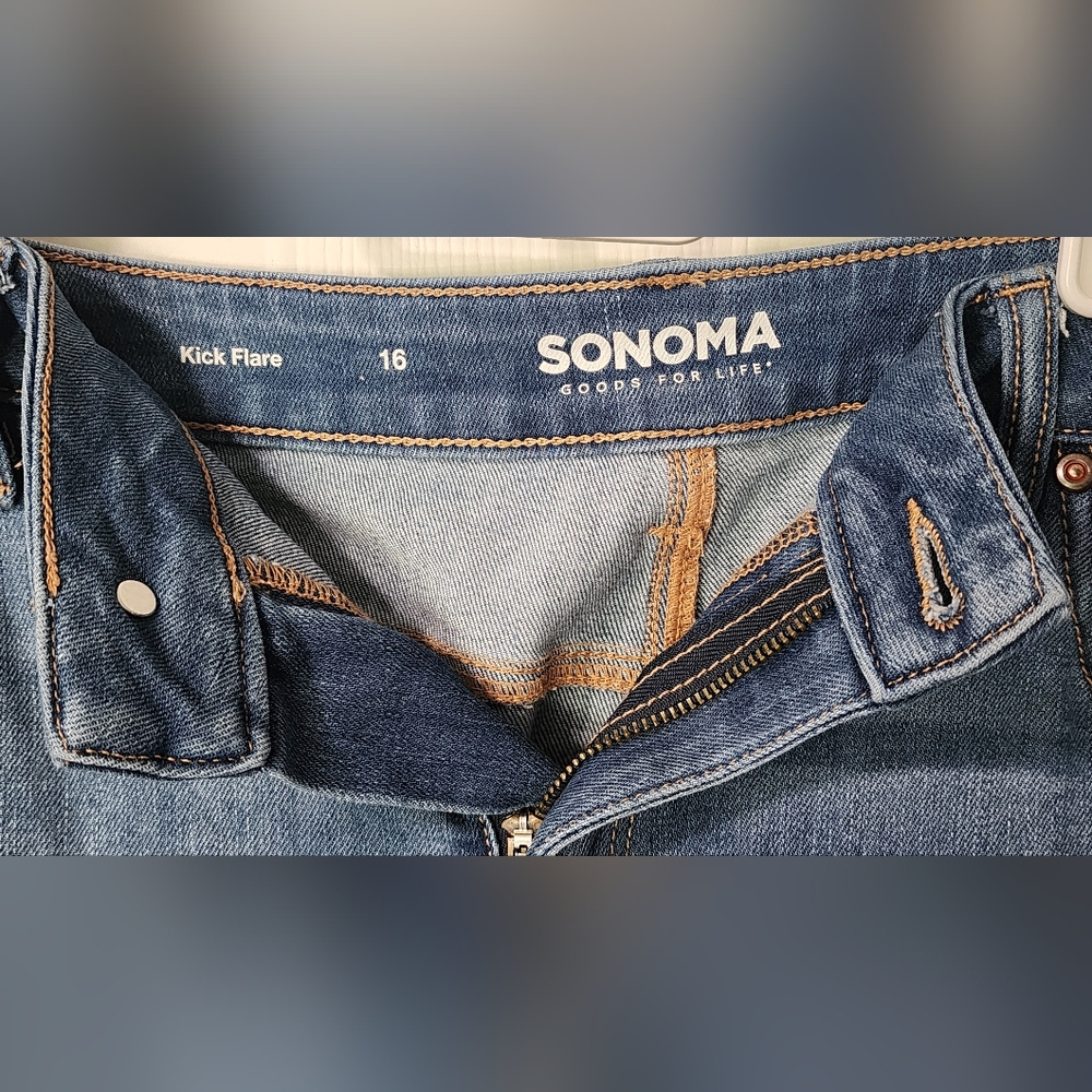 Women's Sonoma Kick Flare Frayed Hem Denim sz 16 - Picture 5 of 6